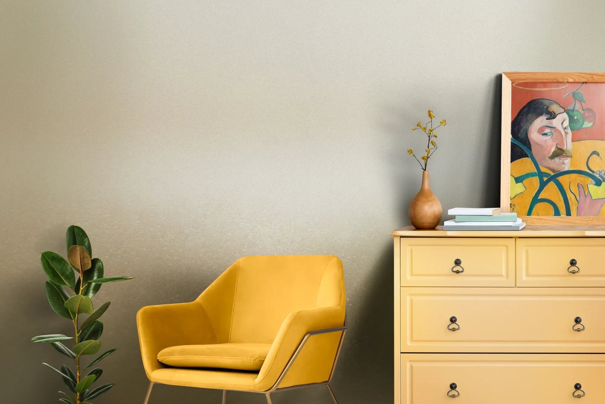 Wzór fototapety GOLDEN MIST - tapeta z delikatną mglistą abstrakcją pokazanej w aranżacji salonu.