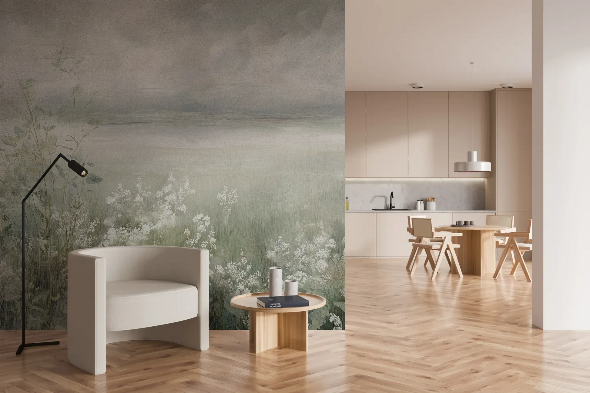 Wzór fototapety MISTY BLOOM FIELDS - tapeta z mglistą łąką i dzikimi kwiatami pokazanej w aranżacji kuchni.