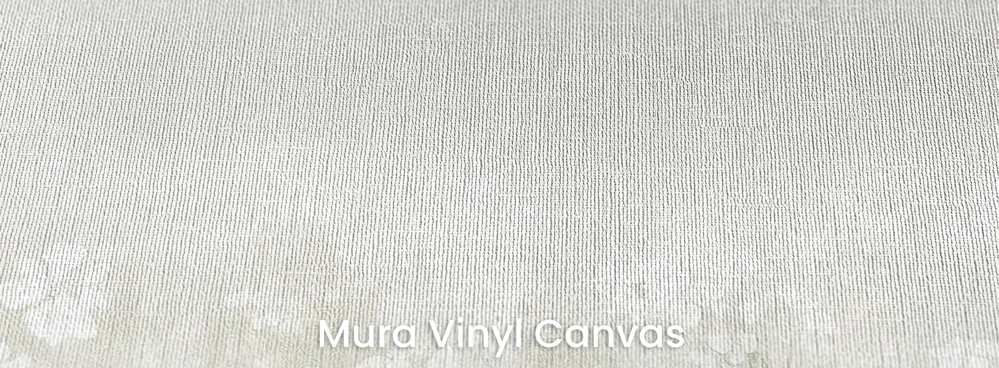 Zbliżenie na fototapetę PEARL MEADOW - tapeta z mglistą łąką w stonowanych beżach na podłożu o fakturze płótna.