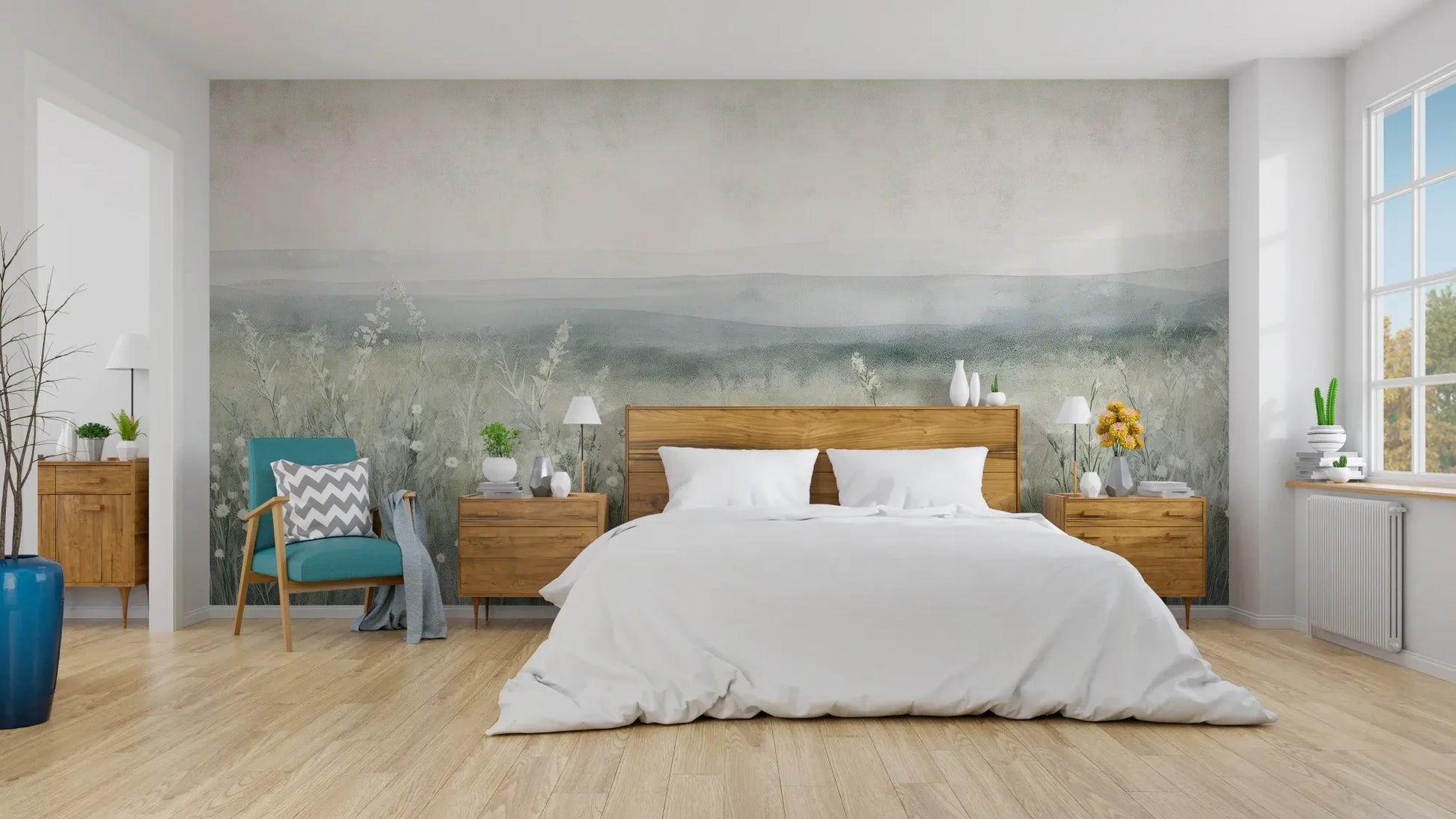 Wzór fototapety SILENT WILDFLOWERS - tapeta z polaną w delikatnej mgle pokazanej w aranżacji sypialni.