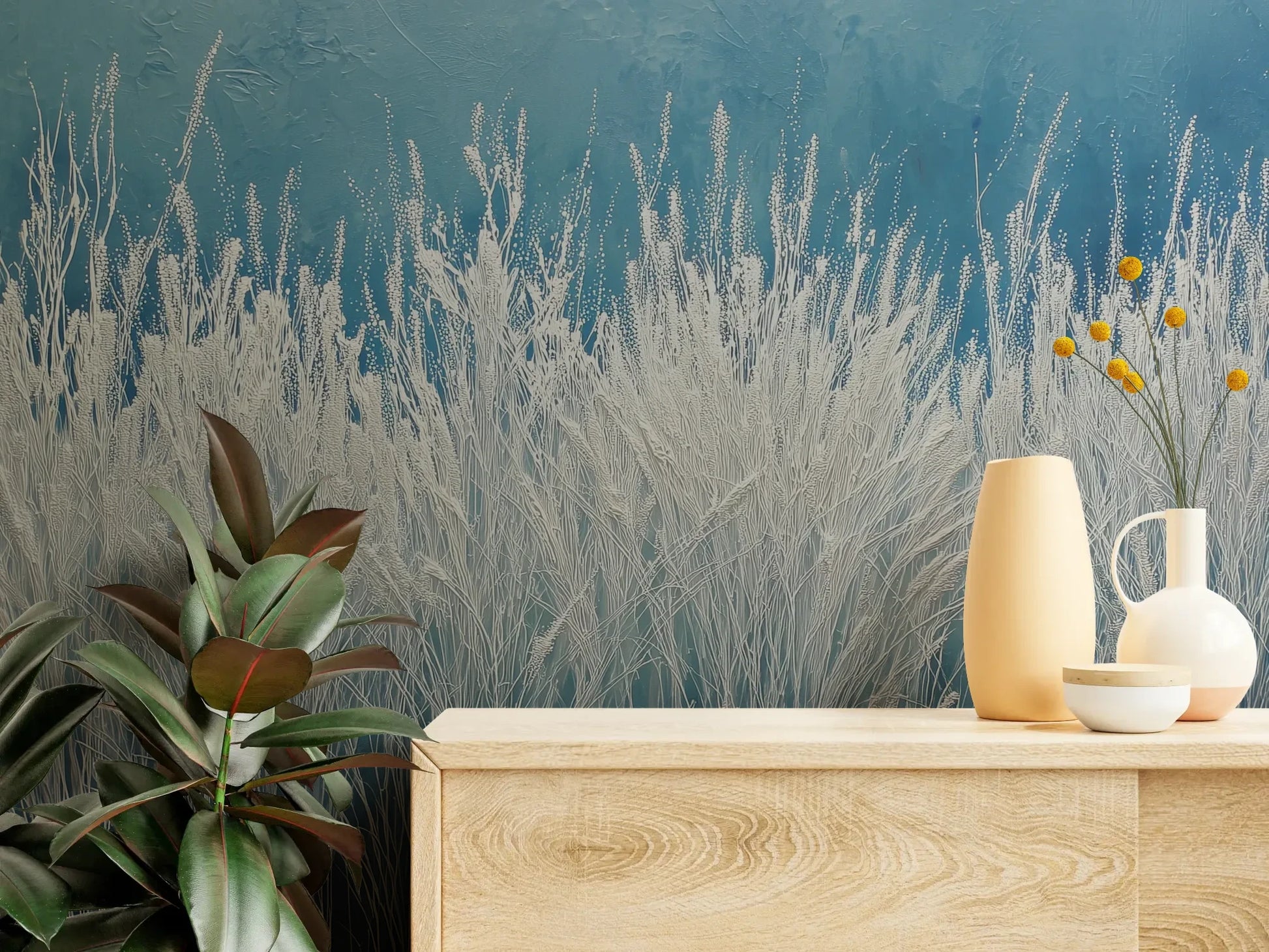 Fototapeta GLACIAL STEMS - tapeta z mroźnymi źdźbłami trawy pokazana w aranżacji wnętrza z akcentem na ścianie.