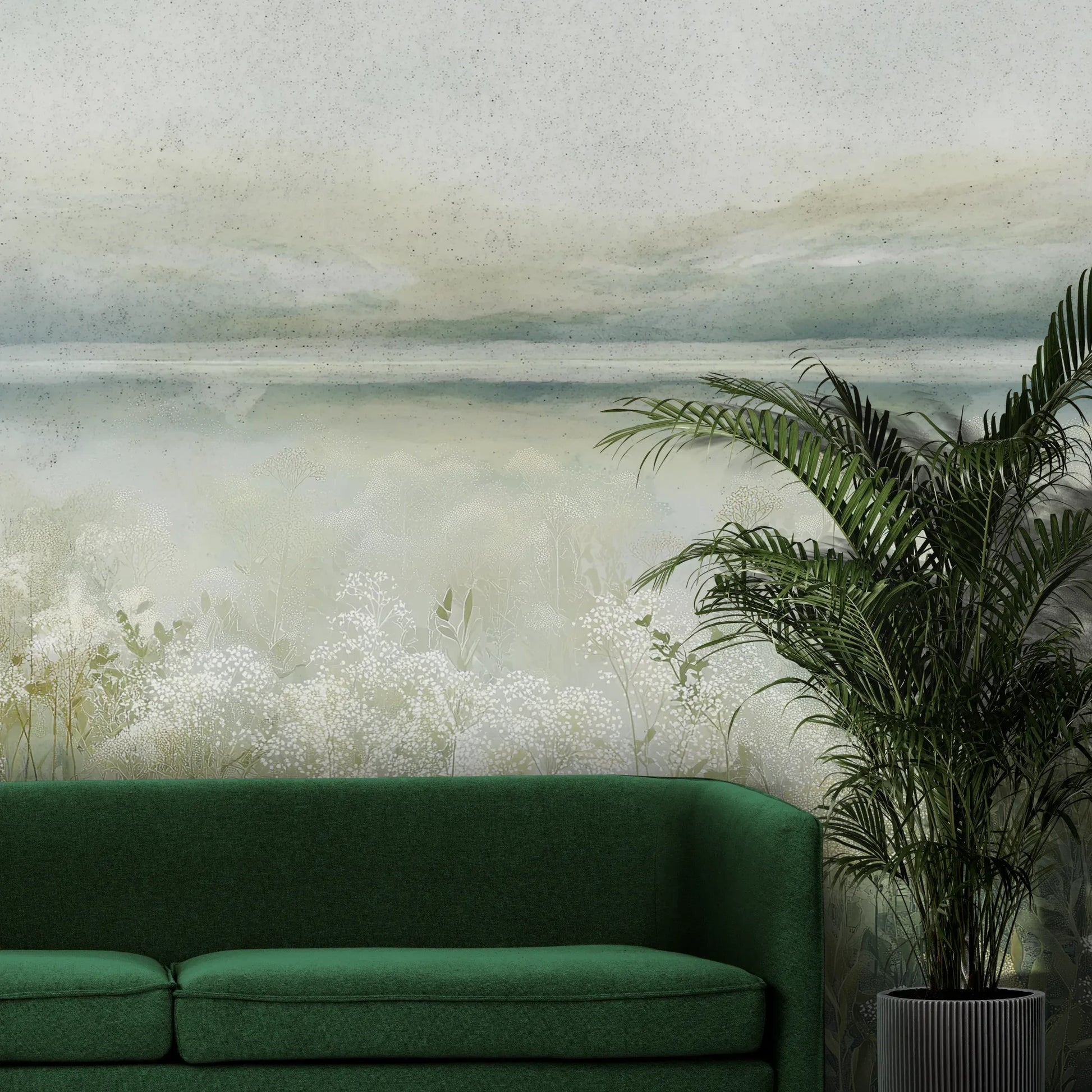 Fototapeta HORIZON REVERIE - tapeta z delikatną łąką w porannej mgle pokazana w aranżacji wnętrza z akcentem na ścianie.