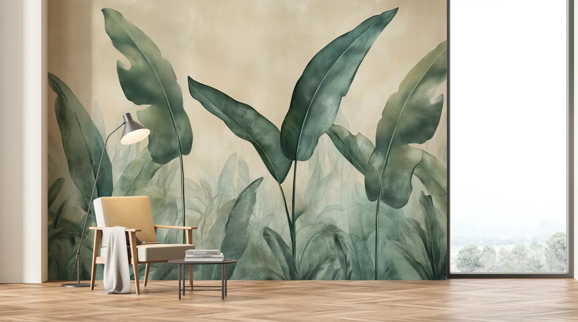 Wzór fototapety EMERALD WHISPERS - tapeta z tropikalnymi liśćmi w odcieniach zieleni pokazanej w aranżacji salonu.
