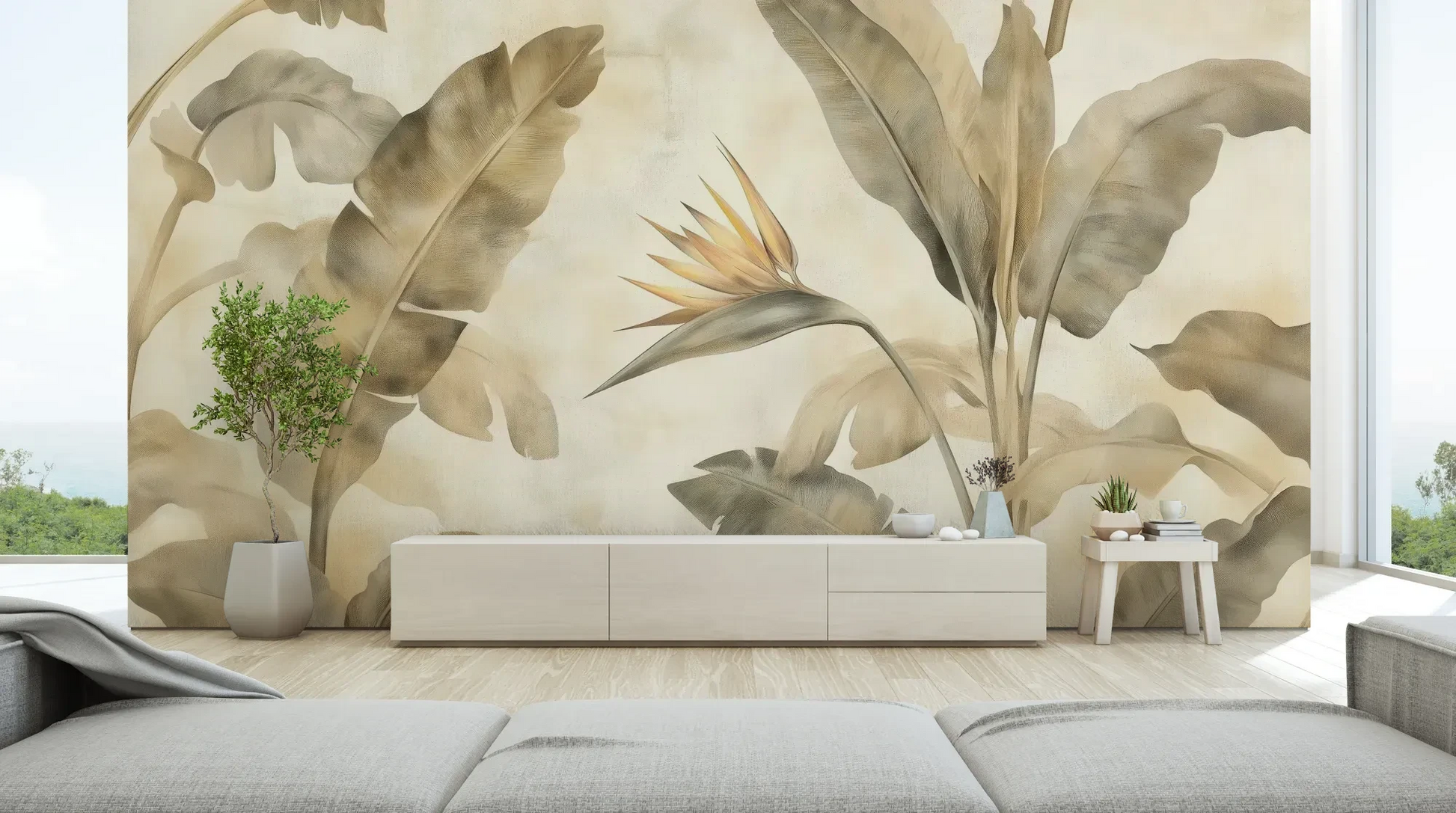 Wzór fototapety DESERT SYMPHONY - tapeta z beżowymi liśćmi palmowymi i rajskim ptakiem pokazanej w aranżacji salonu.
