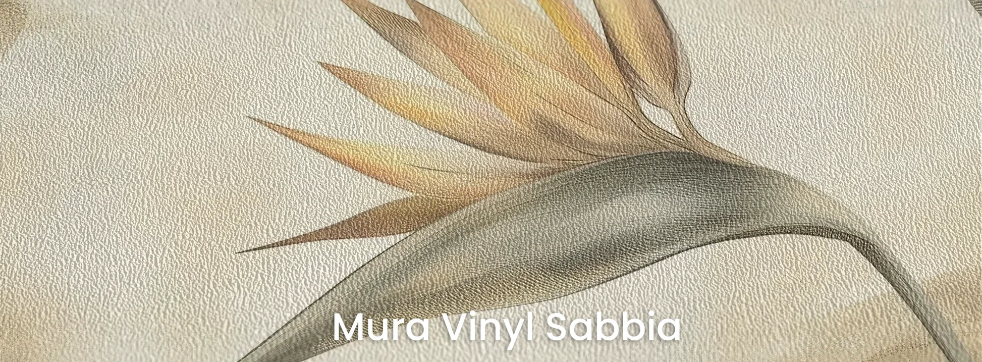 Zbliżenie na fototapetę DESERT SYMPHONY - tapeta z beżowymi liśćmi palmowymi i rajskim ptakiem na podłożu o strukturze ziarna piasku.