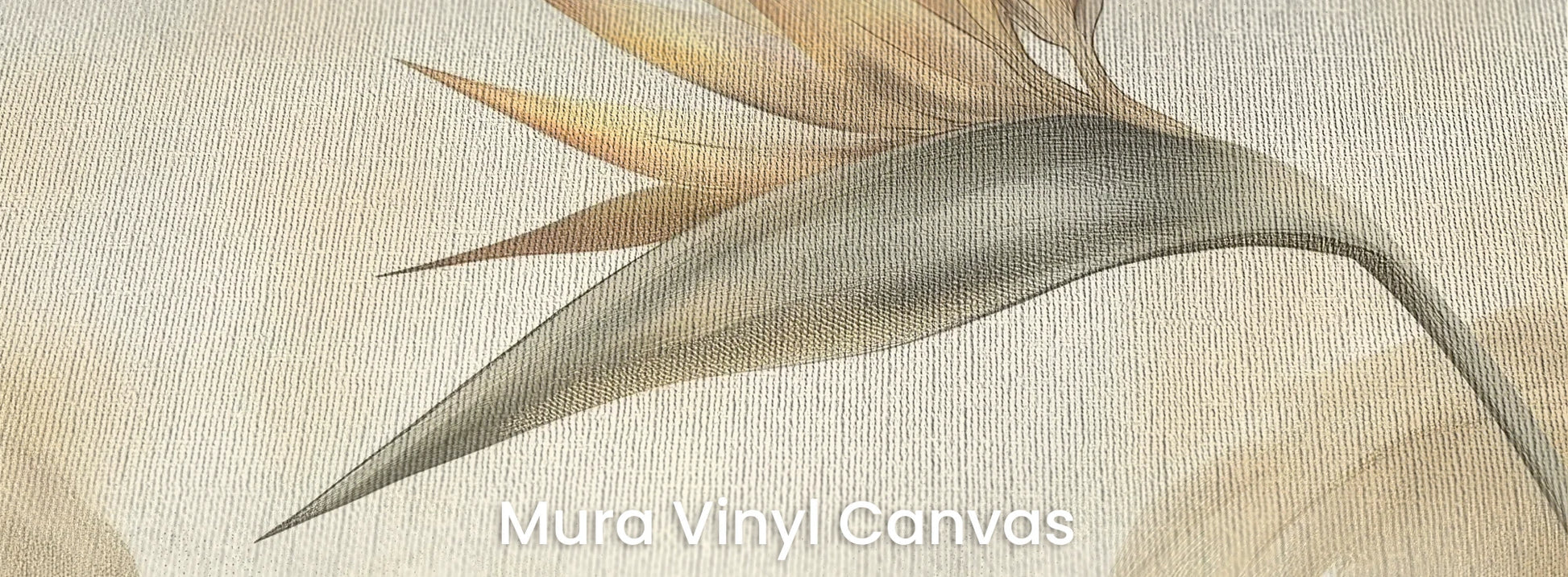 Zbliżenie na fototapetę DESERT SYMPHONY - tapeta z beżowymi liśćmi palmowymi i rajskim ptakiem na podłożu o fakturze płótna.