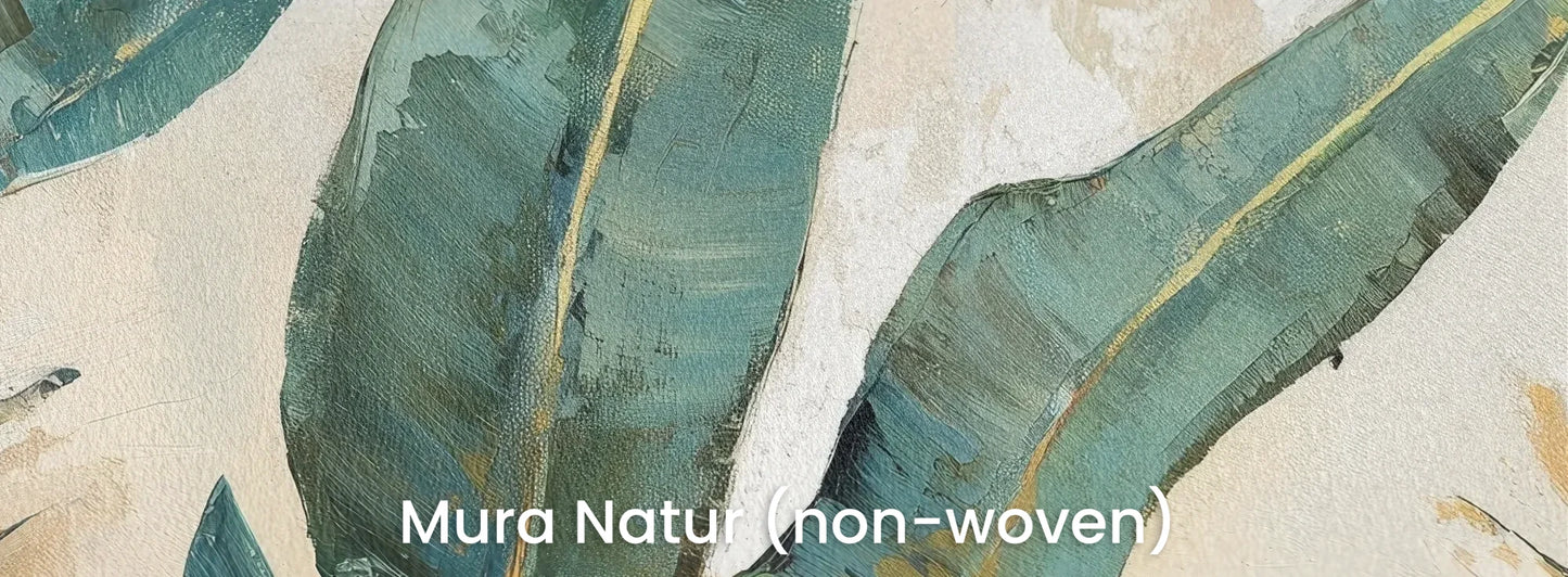 Zbliżenie na fototapetę AQUA FOLIAGE - tapeta z tropikalnymi liśćmi w turkusowych odcieniach na naturalnym podłożu ekologicznym.