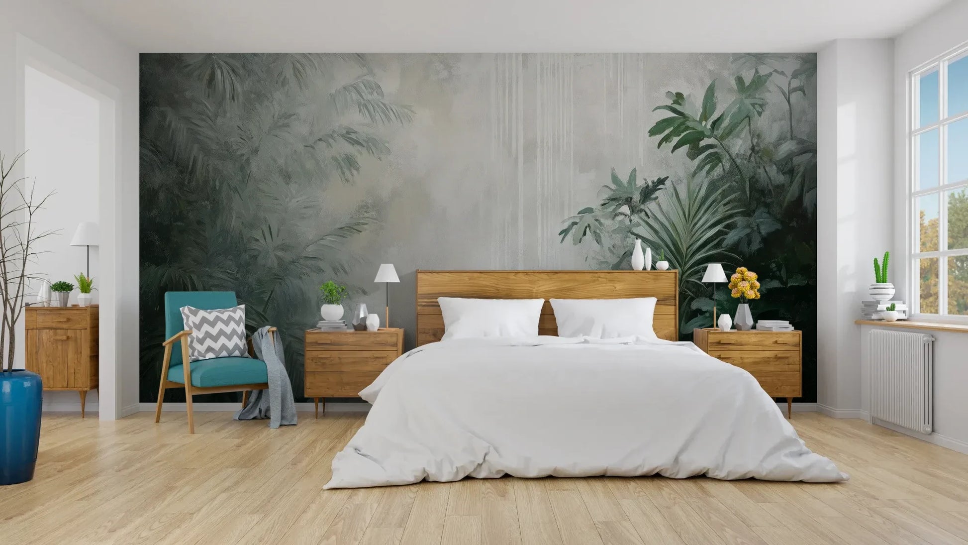 Wzór fototapety MISTY VALLEY - tapeta z tropikalnym lasem we mgle pokazanej w aranżacji sypialni.