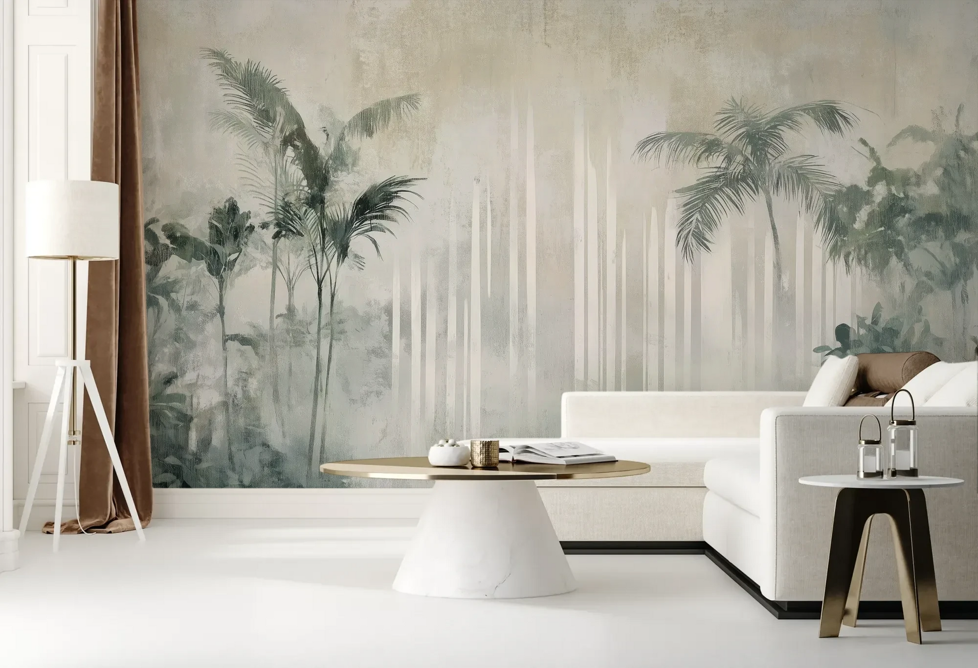 Wzór fototapety CRYSTAL PALMS - tapeta z mglistą dżunglą w delikatnych szarościach pokazanej w aranżacji salonu.