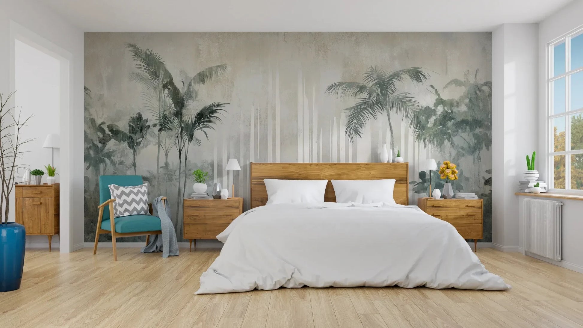 Wzór fototapety CRYSTAL PALMS - tapeta z mglistą dżunglą w delikatnych szarościach pokazanej w aranżacji sypialni.