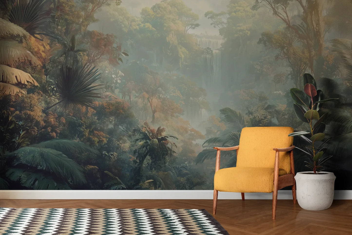 Wzór fototapety MISTY TROPICALE - tapeta z tajemniczą tropikalną dżunglą pokazanej w aranżacji salonu.