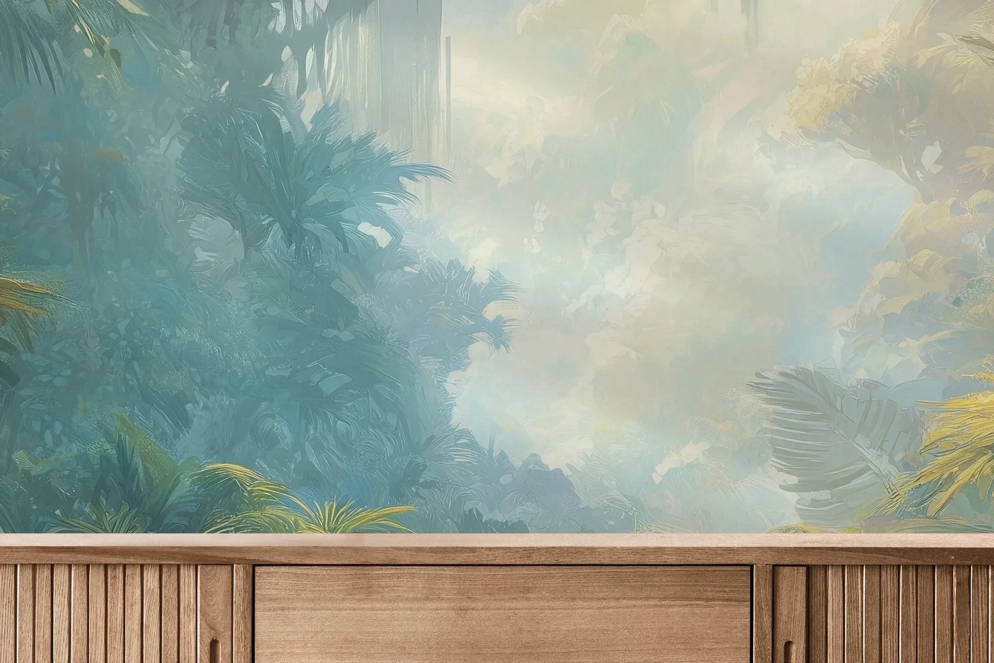 Fototapeta ETHEREAL MIST - tapeta z tropikalną dżunglą w porannej mgle pokazana w aranżacji wnętrza z akcentem na ścianie.