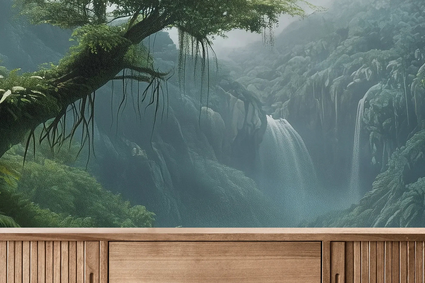 Fototapeta CRYSTAL FALLS - tapeta z mistycznym wodospadem w tropikalnej dżungli pokazana w aranżacji wnętrza z akcentem na ścianie.