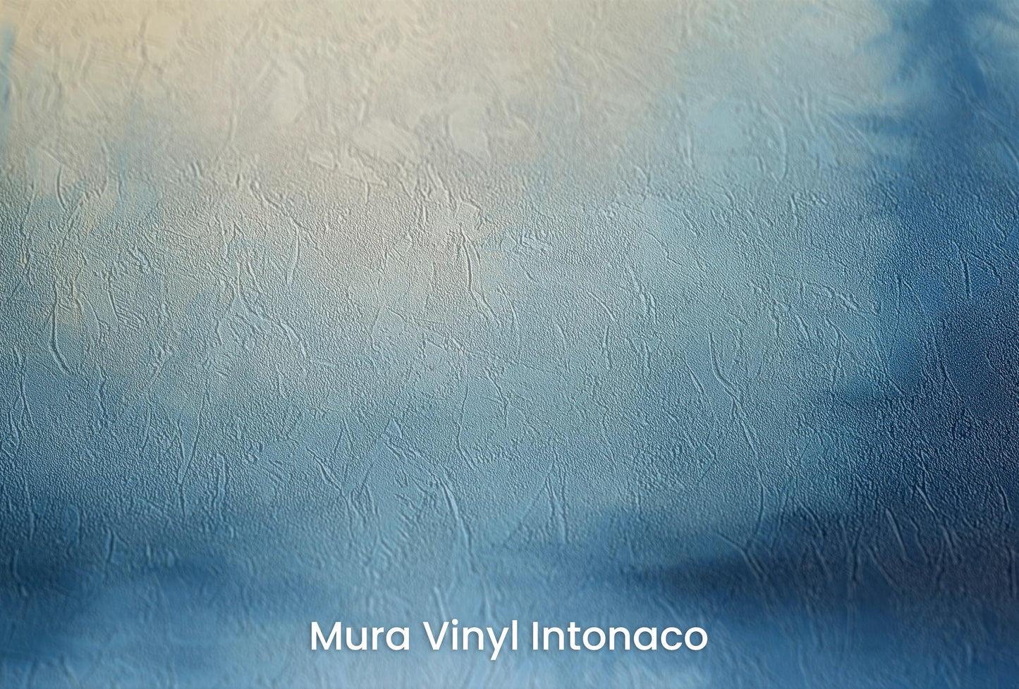 Zbliżenie na artystyczną fototapetę o nazwie Głębia Zmierzchu na podłożu Mura Vinyl Intonaco - struktura tartego tynku.