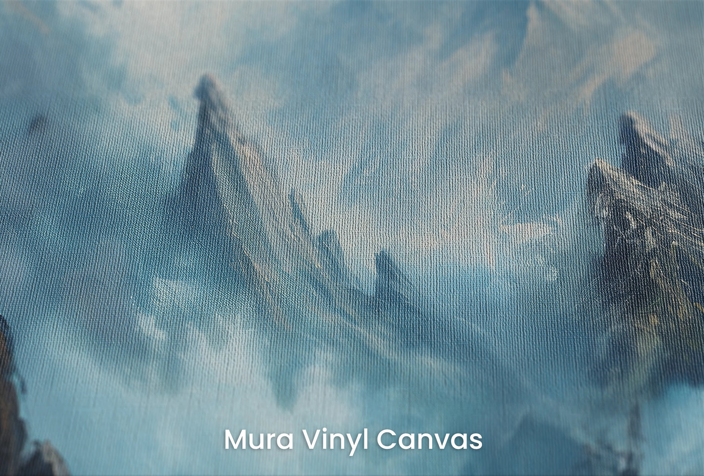 Zbliżenie na artystyczną fototapetę o nazwie Stormy Ascent na podłożu Mura Vinyl Canvas - faktura naturalnego płótna.