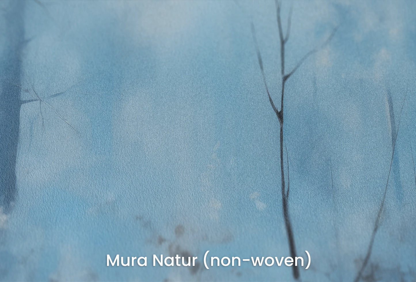 Zbliżenie na artystyczną fototapetę o nazwie Lodowy Las na podłożu Mura Natur (non-woven) - naturalne i ekologiczne podłoże.