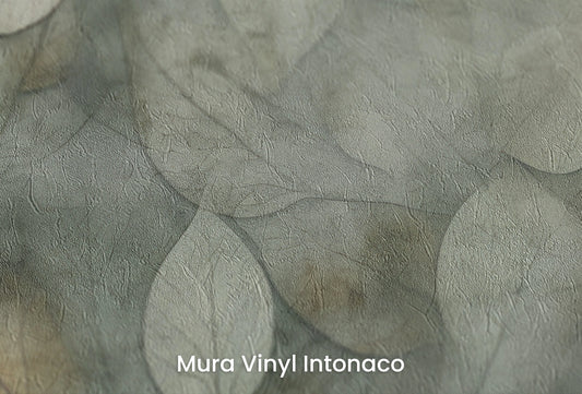 Zbliżenie na artystyczną fototapetę o nazwie Ethereal Foliage na podłożu Mura Vinyl Intonaco - struktura tartego tynku.