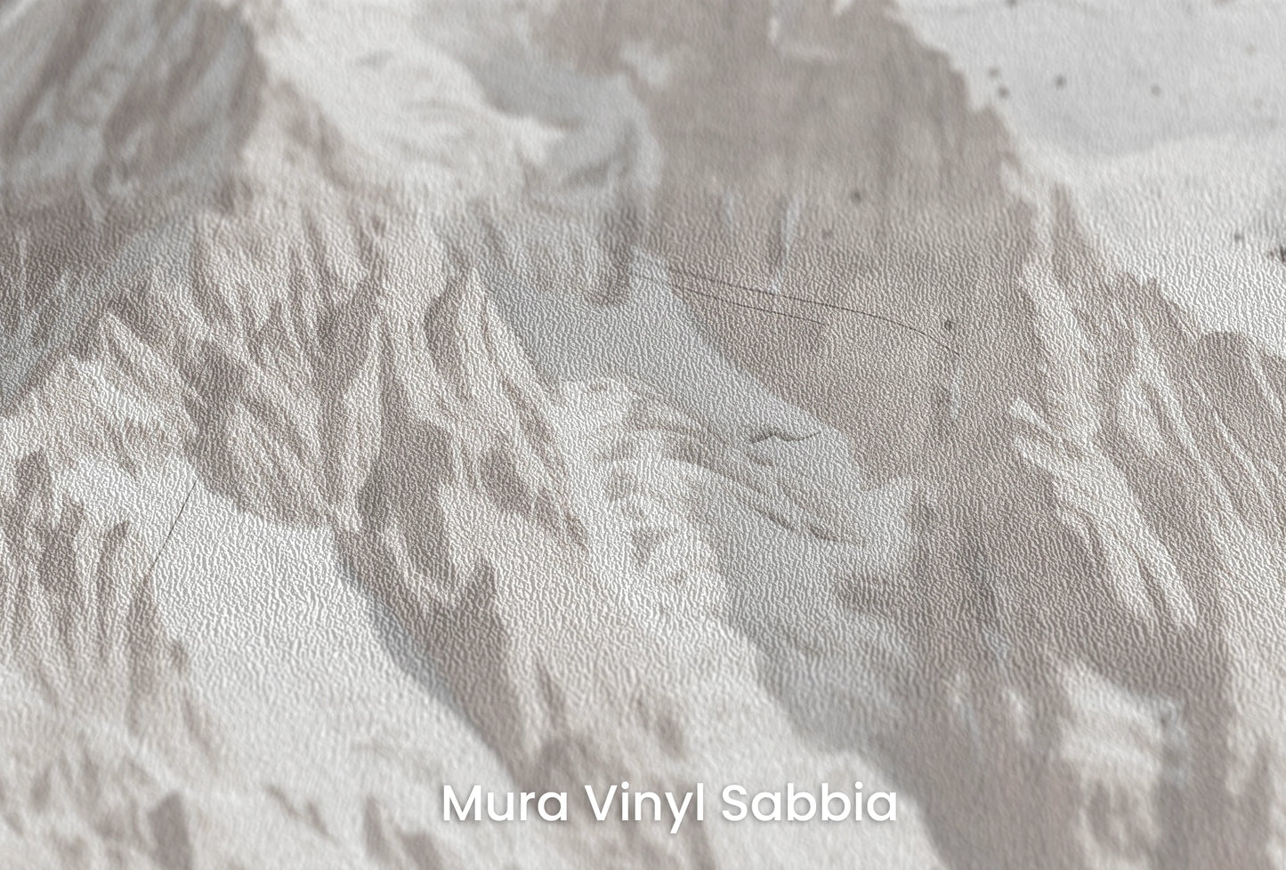 Zbliżenie na artystyczną fototapetę o nazwie Snowy Monolith na podłożu Mura Vinyl Sabbia struktura grubego ziarna piasku.
