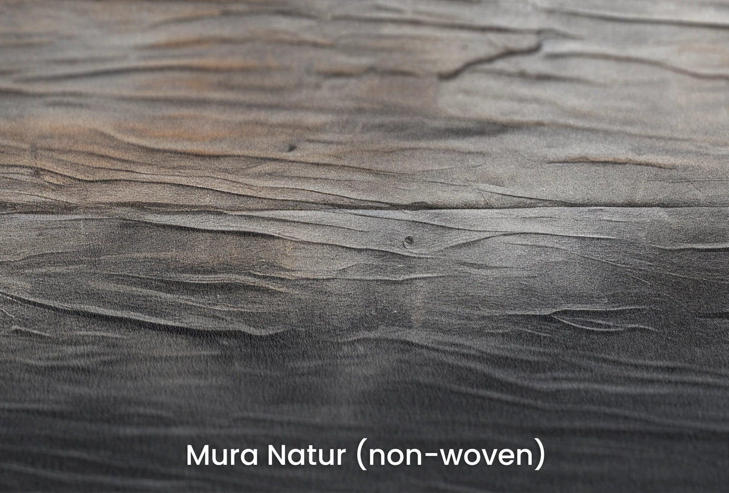 Zbliżenie na artystyczną fototapetę o nazwie Obsidian Ripple na podłożu Mura Natur (non-woven) - naturalne i ekologiczne podłoże.