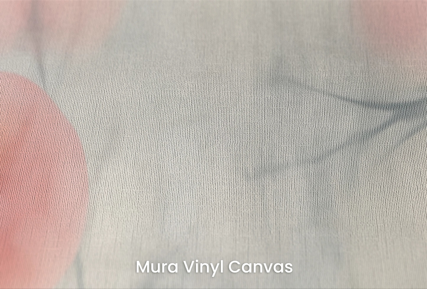 Zbliżenie na artystyczną fototapetę o nazwie Veiled Flora na podłożu Mura Vinyl Canvas - faktura naturalnego płótna.