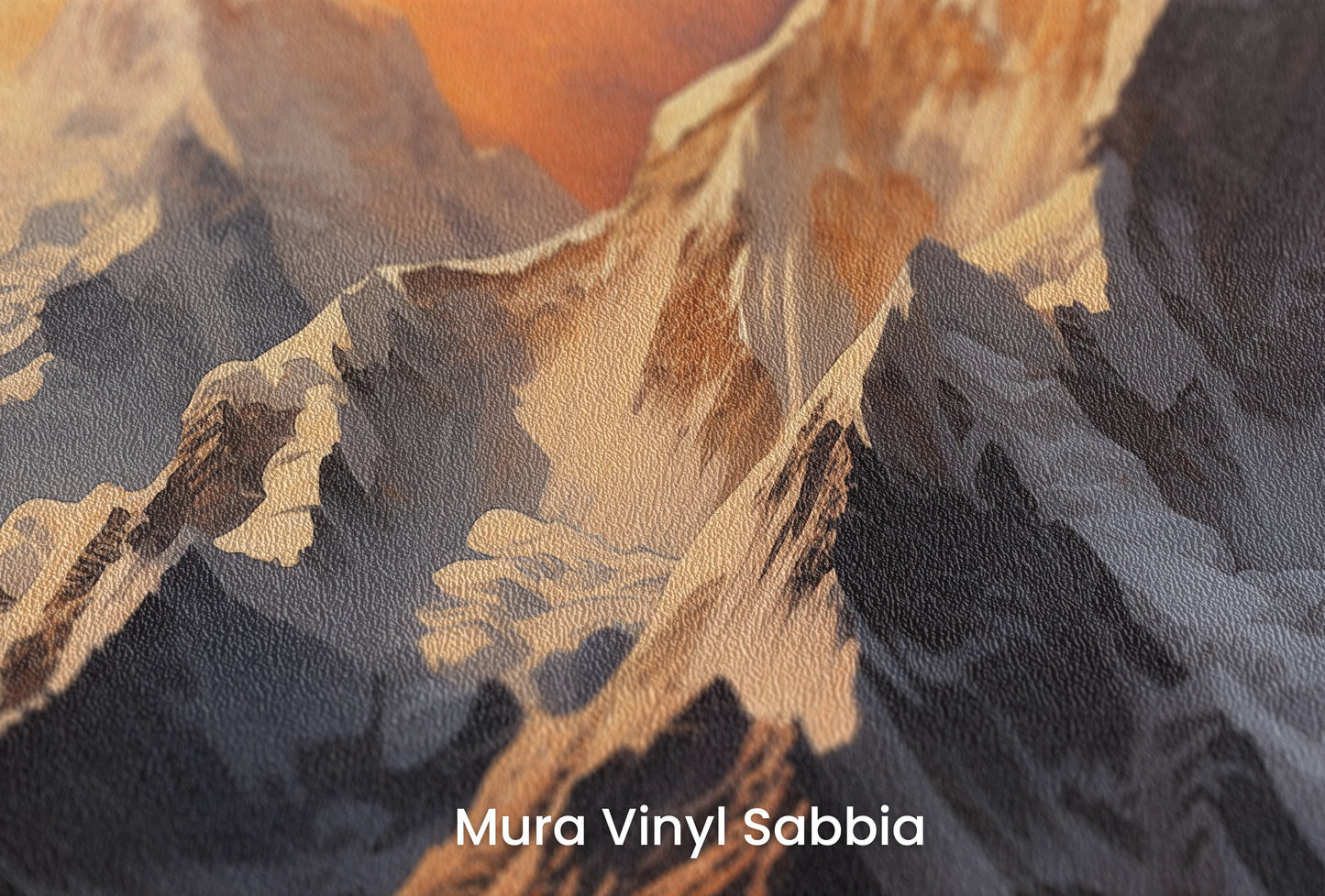 Zbliżenie na artystyczną fototapetę o nazwie Dawn Alpenglow na podłożu Mura Vinyl Sabbia struktura grubego ziarna piasku.