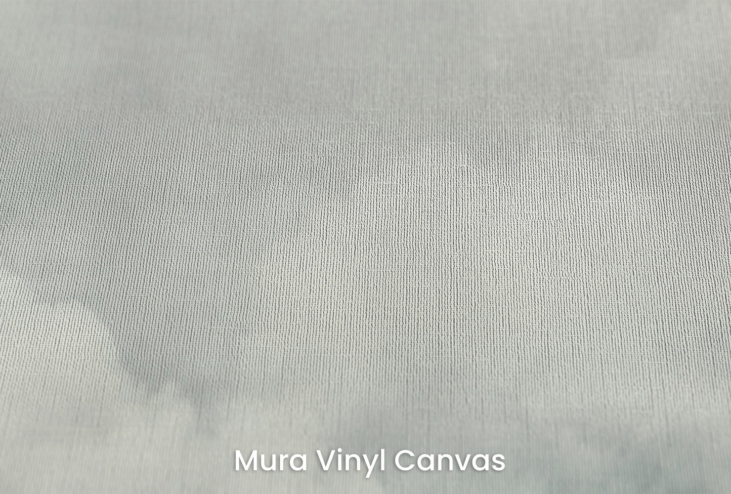 Zbliżenie na artystyczną fototapetę o nazwie SKY WHISPER WISPS na podłożu Mura Vinyl Canvas - faktura naturalnego płótna.