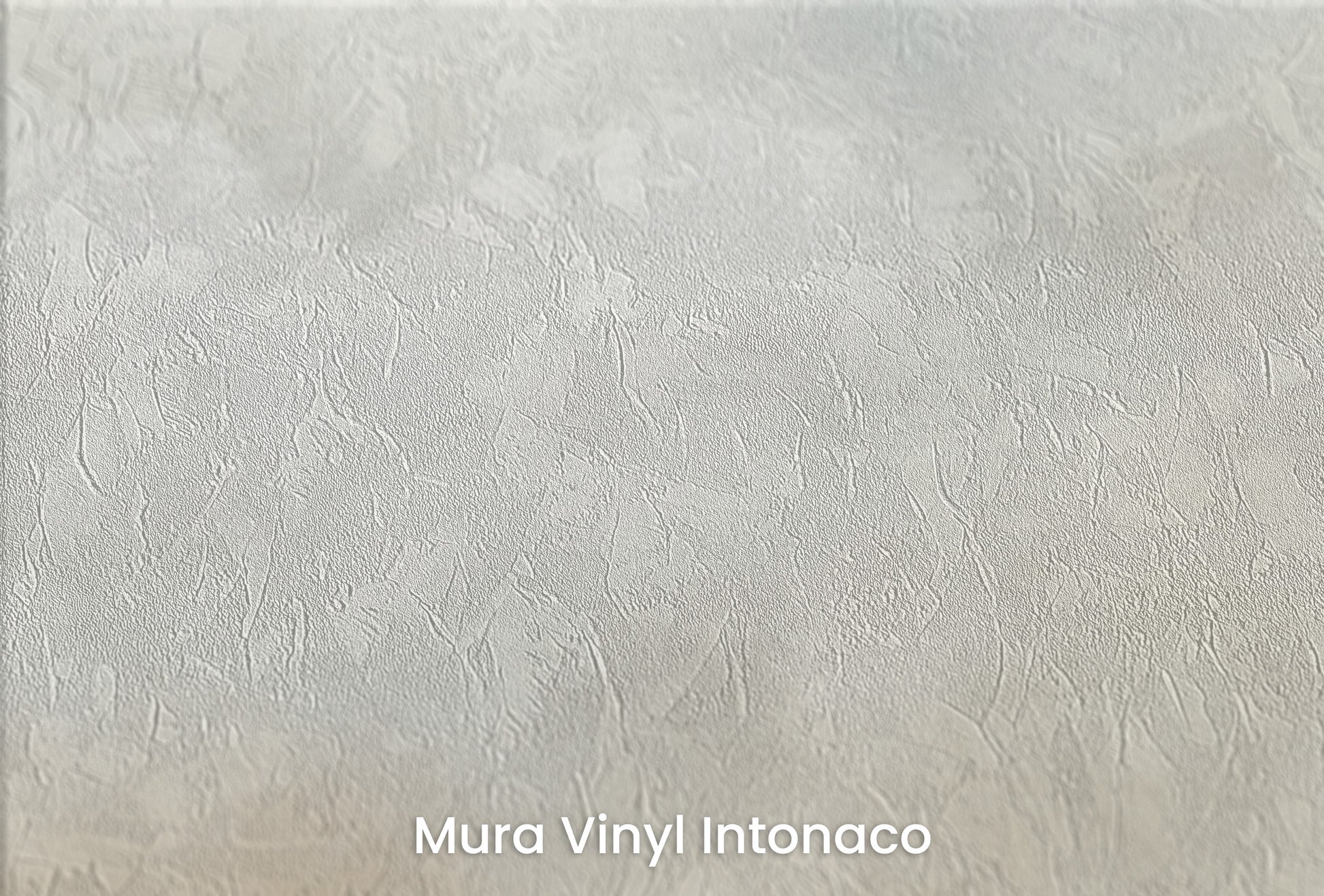 Zbliżenie na artystyczną fototapetę o nazwie COTTON HEAVEN CASCADE na podłożu Mura Vinyl Intonaco - struktura tartego tynku.