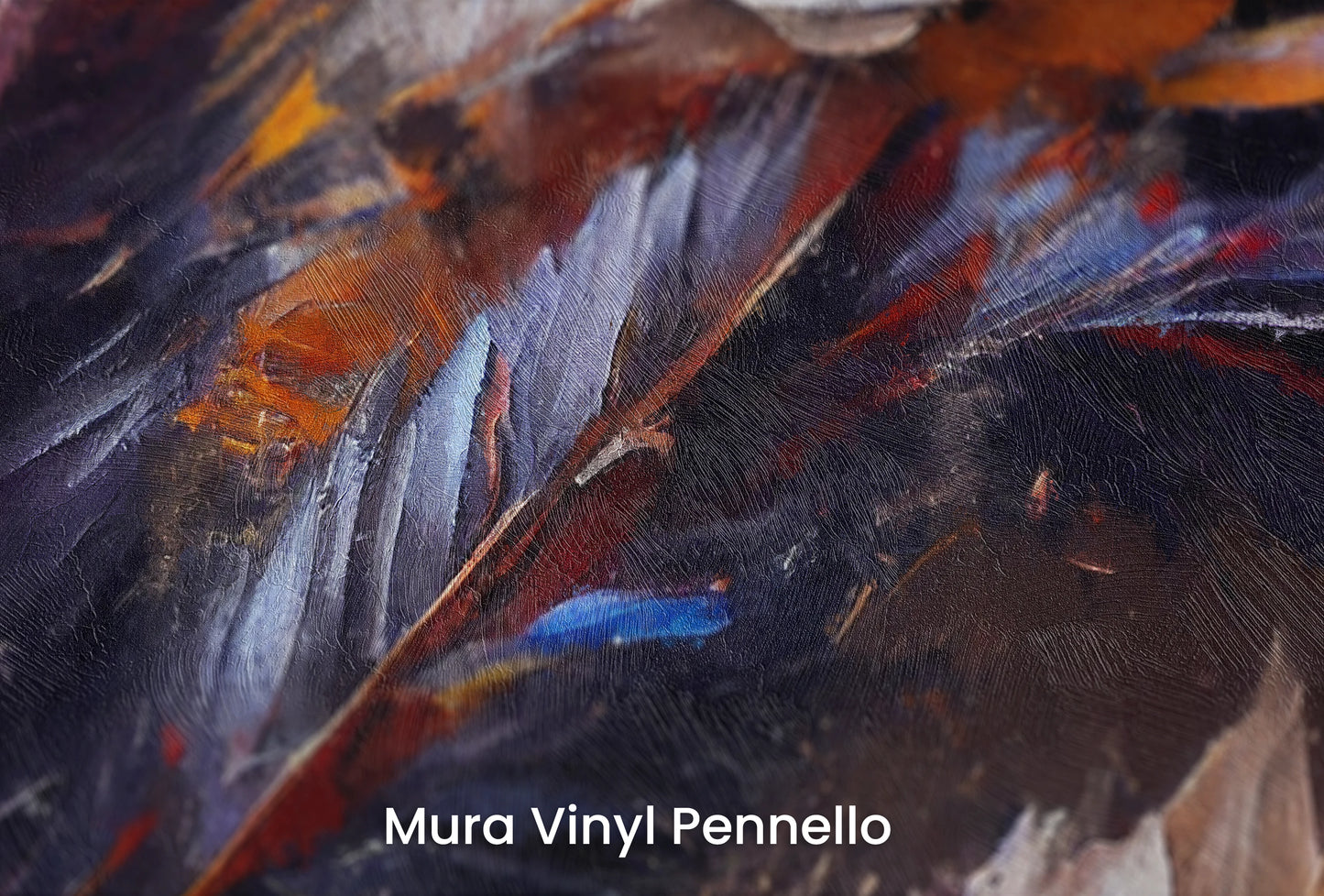 Zbliżenie na artystyczną fototapetę o nazwie Dark Elegance na podłożu Mura Vinyl Pennello - faktura pociągnięć pędzla malarskiego.