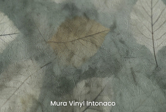 Zbliżenie na artystyczną fototapetę o nazwie Veiled Canopy na podłożu Mura Vinyl Intonaco - struktura tartego tynku.