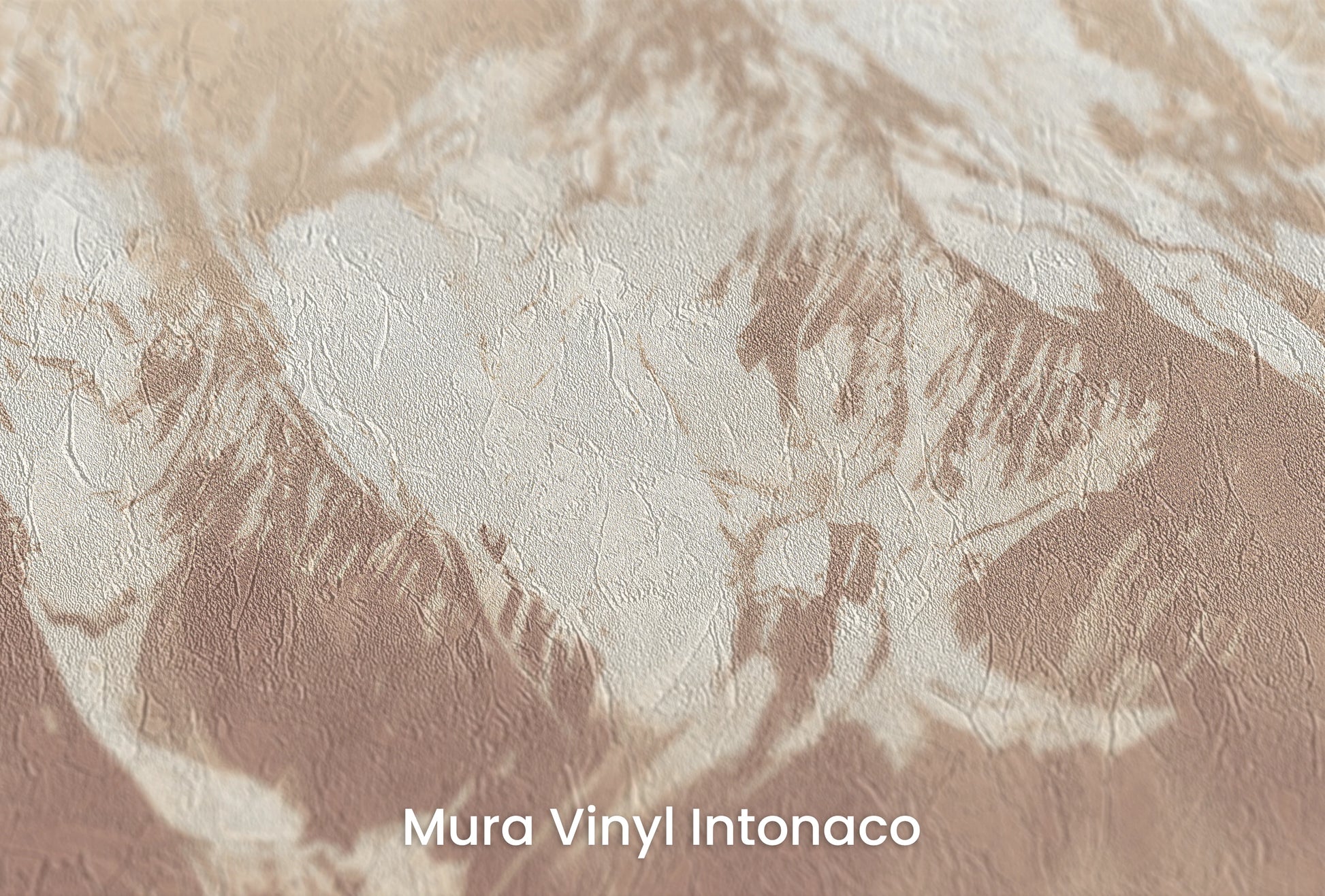 Zbliżenie na artystyczną fototapetę o nazwie Sepia Summit na podłożu Mura Vinyl Intonaco - struktura tartego tynku.