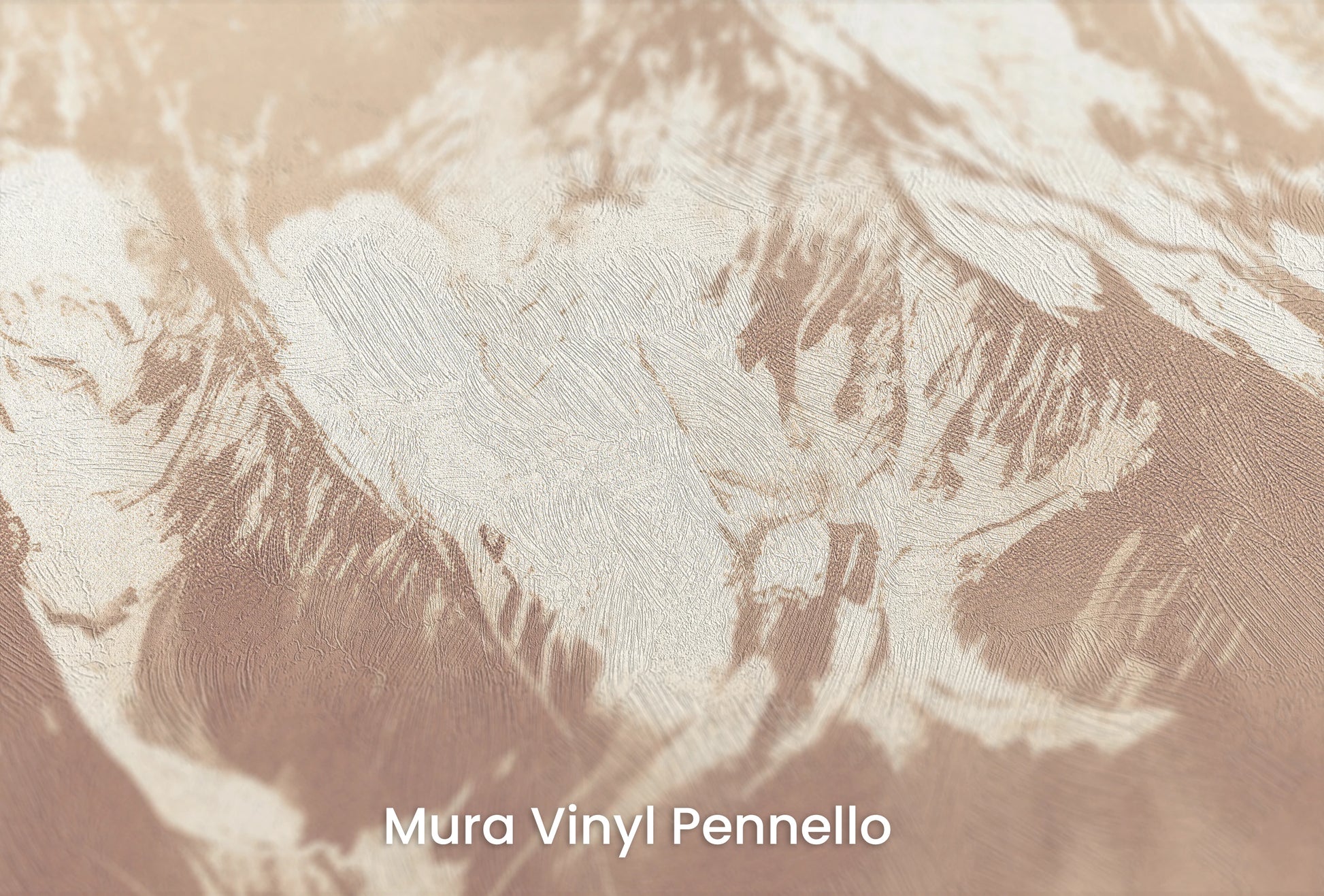 Zbliżenie na artystyczną fototapetę o nazwie Sepia Summit na podłożu Mura Vinyl Pennello - faktura pociągnięć pędzla malarskiego.