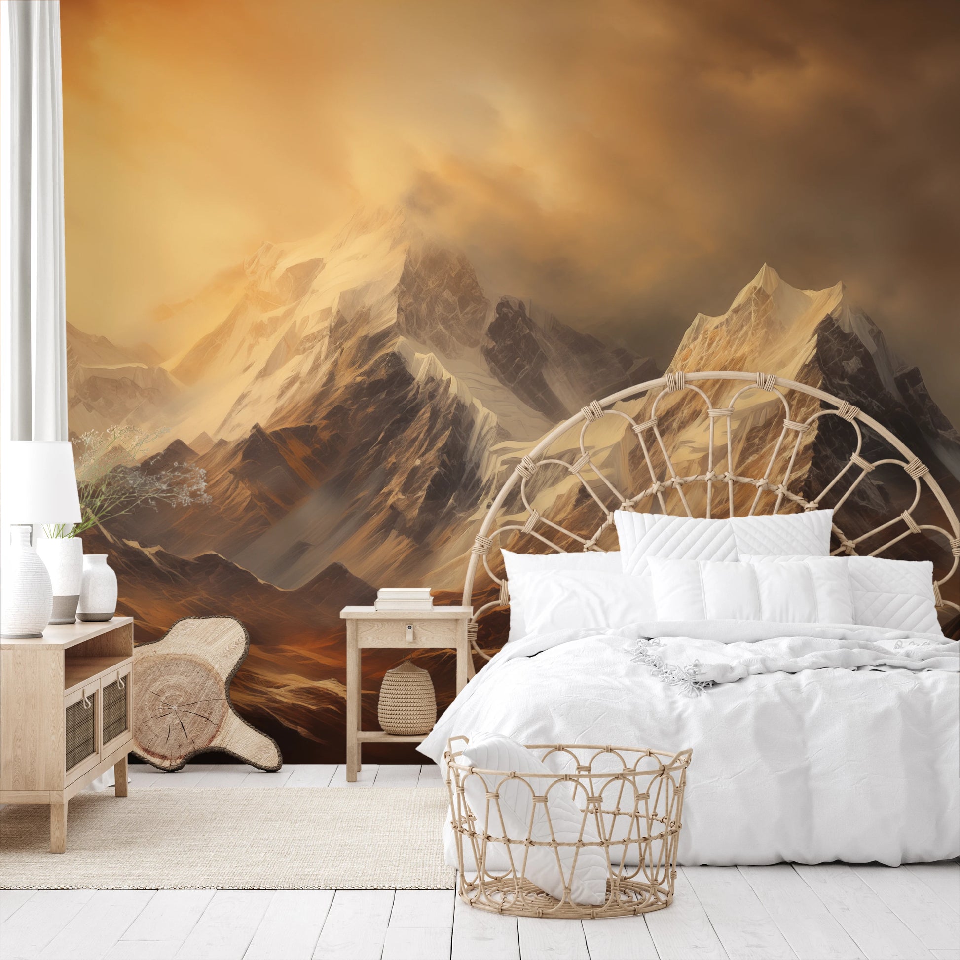 Wzór fototapety malowanej o nazwie Golden Mountain Glow pokazanej w aranżacji wnętrza.