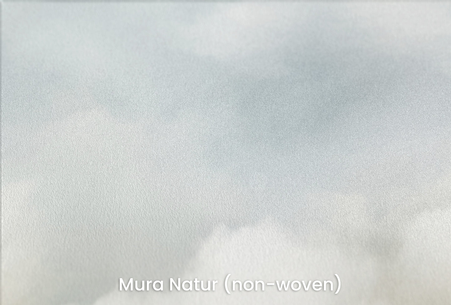 Zbliżenie na artystyczną fototapetę o nazwie CELESTIAL WHISPER SKY na podłożu Mura Natur (non-woven) - naturalne i ekologiczne podłoże.
