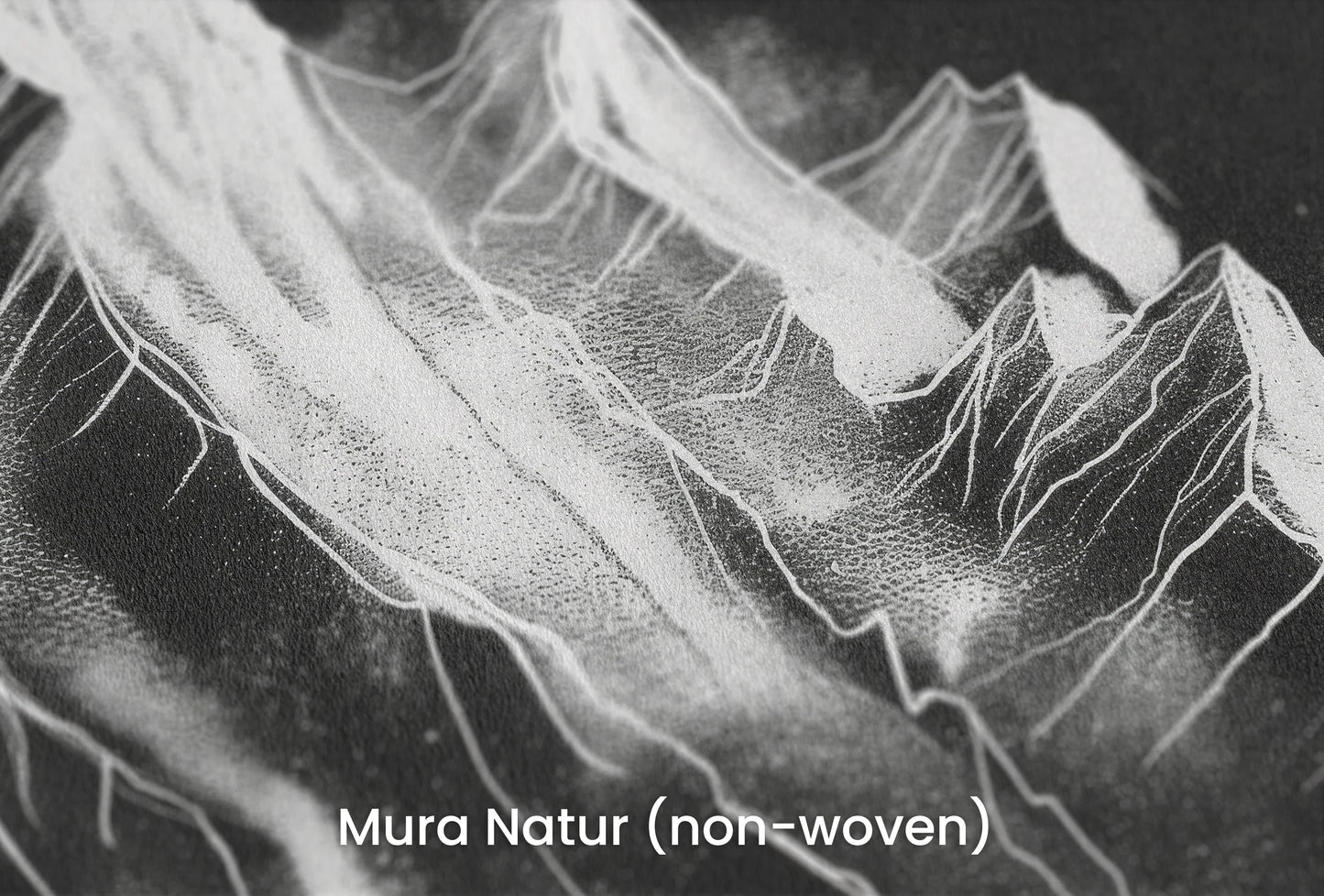 Zbliżenie na artystyczną fototapetę o nazwie Nocturnal Summit na podłożu Mura Natur (non-woven) - naturalne i ekologiczne podłoże.