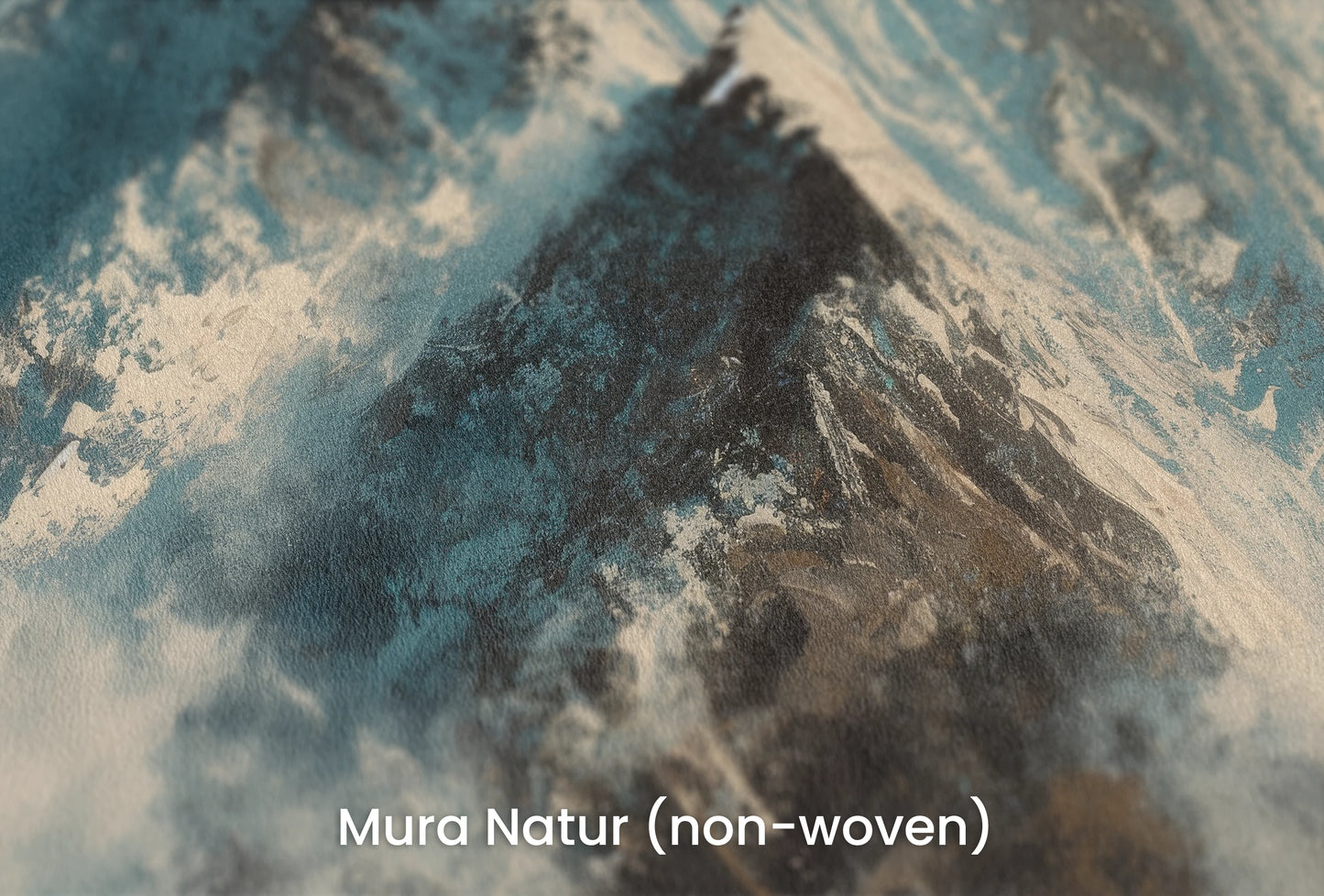 Zbliżenie na artystyczną fototapetę o nazwie Icy Ascent na podłożu Mura Natur (non-woven) - naturalne i ekologiczne podłoże.