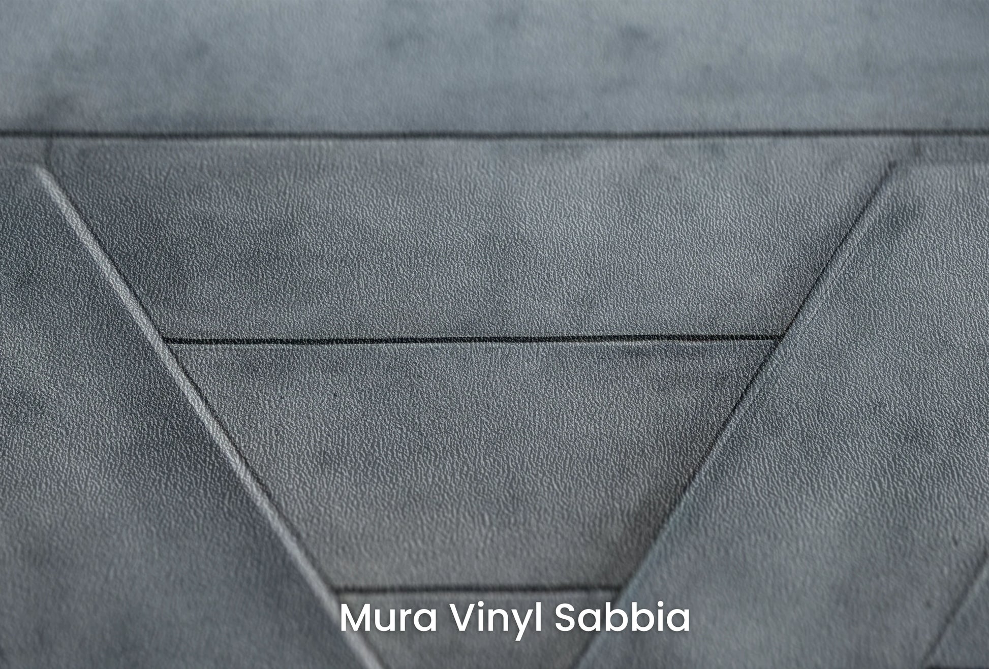 Zbliżenie na artystyczną fototapetę o nazwie Vertex Vision na podłożu Mura Vinyl Sabbia struktura grubego ziarna piasku.