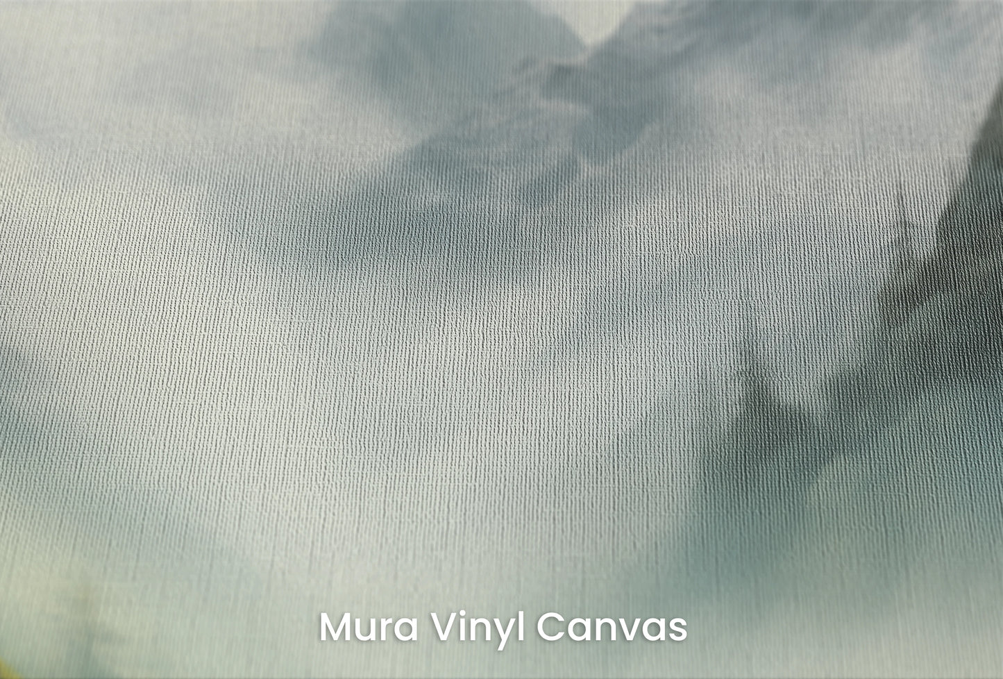 Zbliżenie na artystyczną fototapetę o nazwie Enchanted Valley na podłożu Mura Vinyl Canvas - faktura naturalnego płótna.