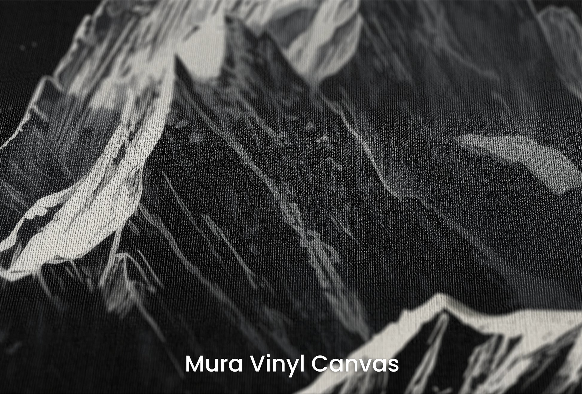 Zbliżenie na artystyczną fototapetę o nazwie Nocturnal Elegance na podłożu Mura Vinyl Canvas - faktura naturalnego płótna.