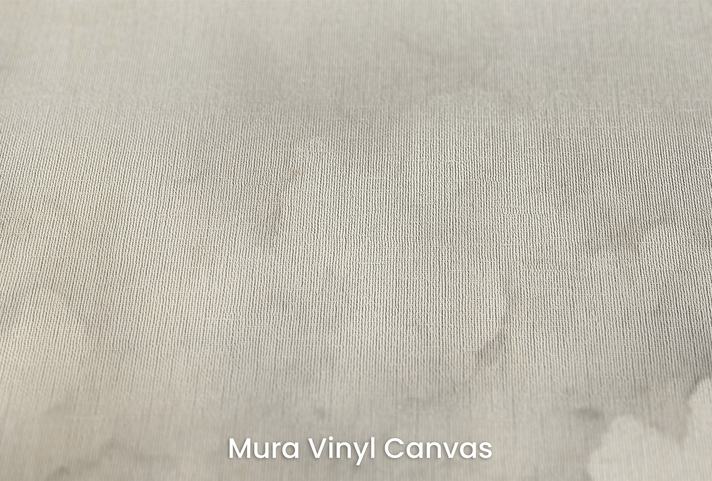Zbliżenie na artystyczną fototapetę o nazwie CLOUDY WHISPER na podłożu Mura Vinyl Canvas - faktura naturalnego płótna.
