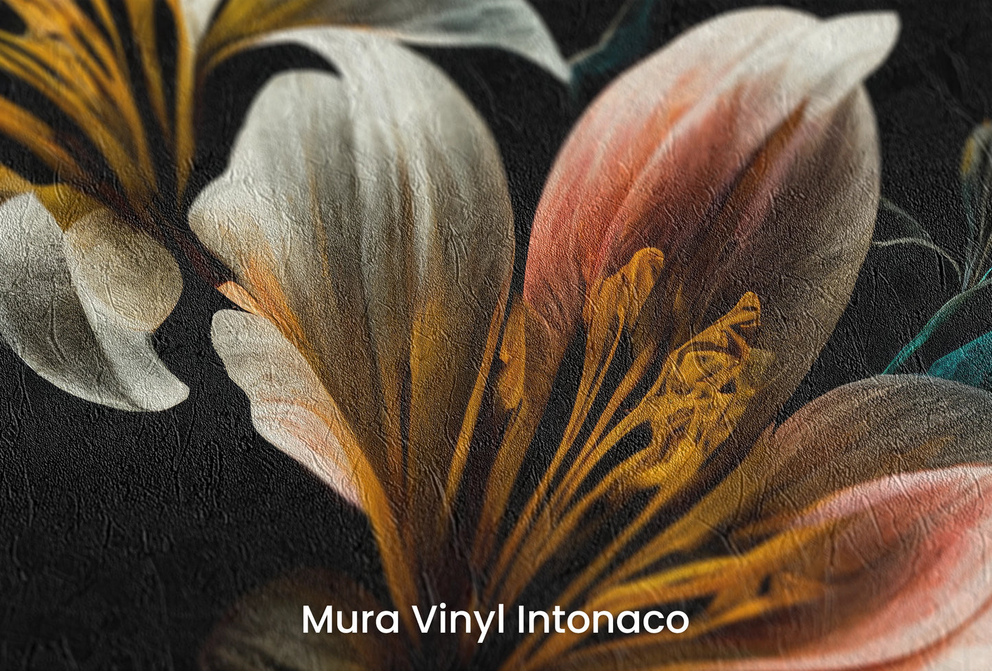 Zbliżenie na artystyczną fototapetę o nazwie Luminous Bloom na podłożu Mura Vinyl Intonaco - struktura tartego tynku.