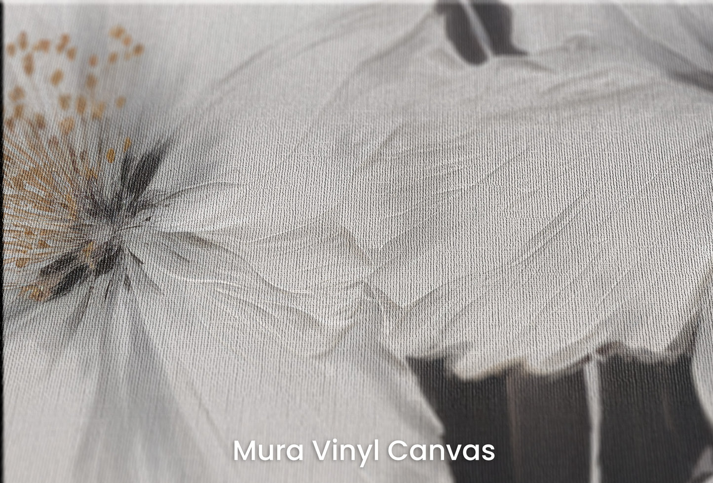 Zbliżenie na artystyczną fototapetę o nazwie ECLIPSE BLOSSOMS na podłożu Mura Vinyl Canvas - faktura naturalnego płótna.