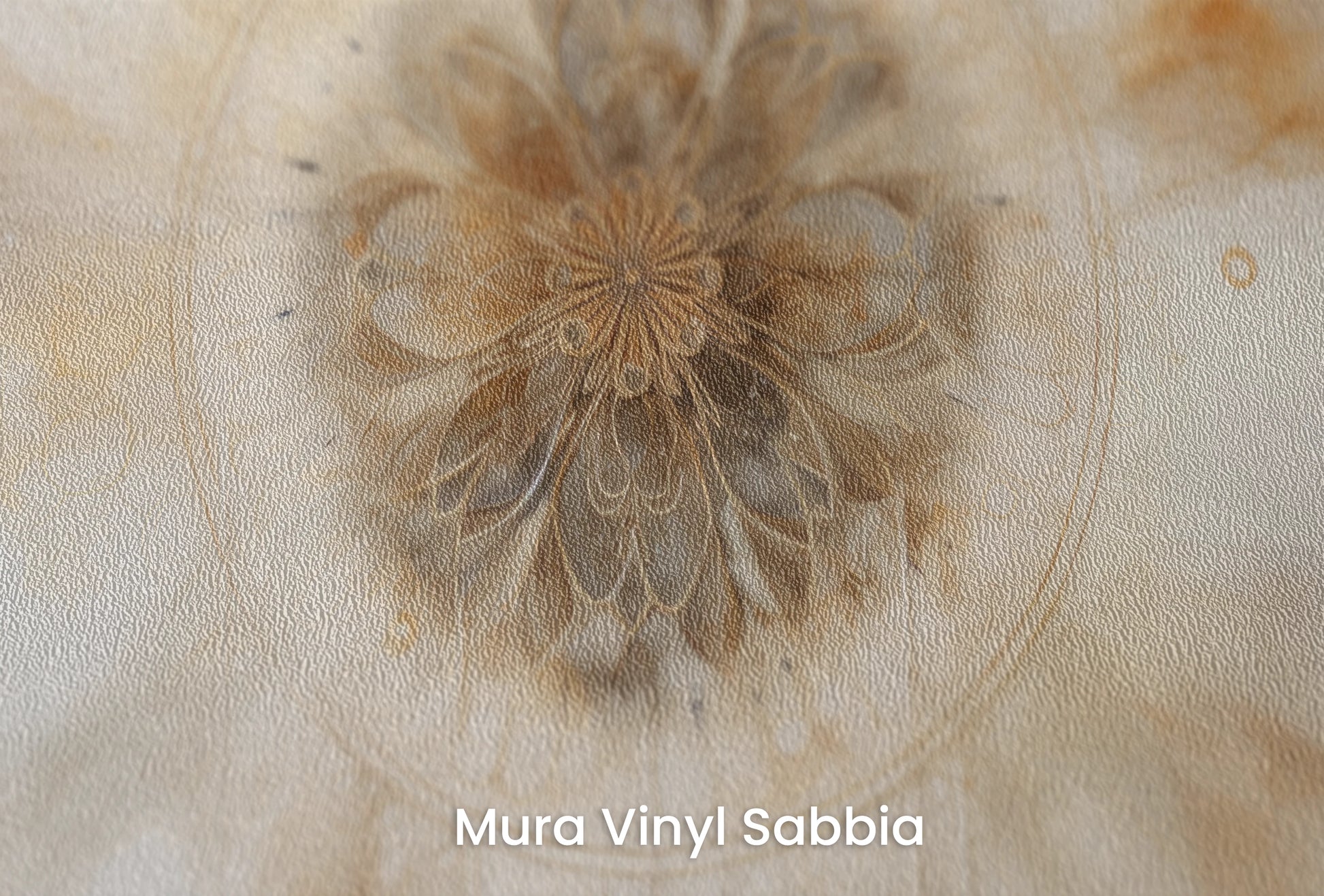 Zbliżenie na artystyczną fototapetę o nazwie Luminous Whirl na podłożu Mura Vinyl Sabbia struktura grubego ziarna piasku.