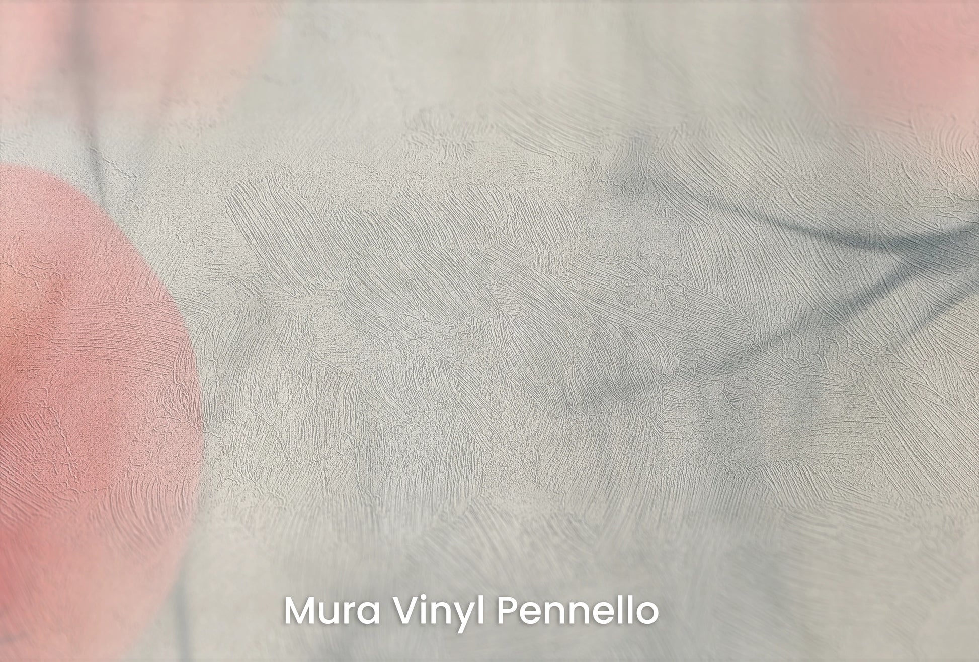 Zbliżenie na artystyczną fototapetę o nazwie Misty Flora Softness na podłożu Mura Vinyl Pennello - faktura pociągnięć pędzla malarskiego.