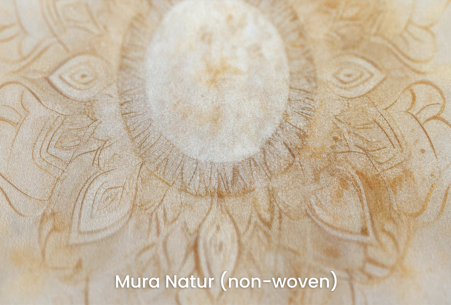Zbliżenie na artystyczną fototapetę o nazwie Golden Radiance na podłożu Mura Natur (non-woven) - naturalne i ekologiczne podłoże.