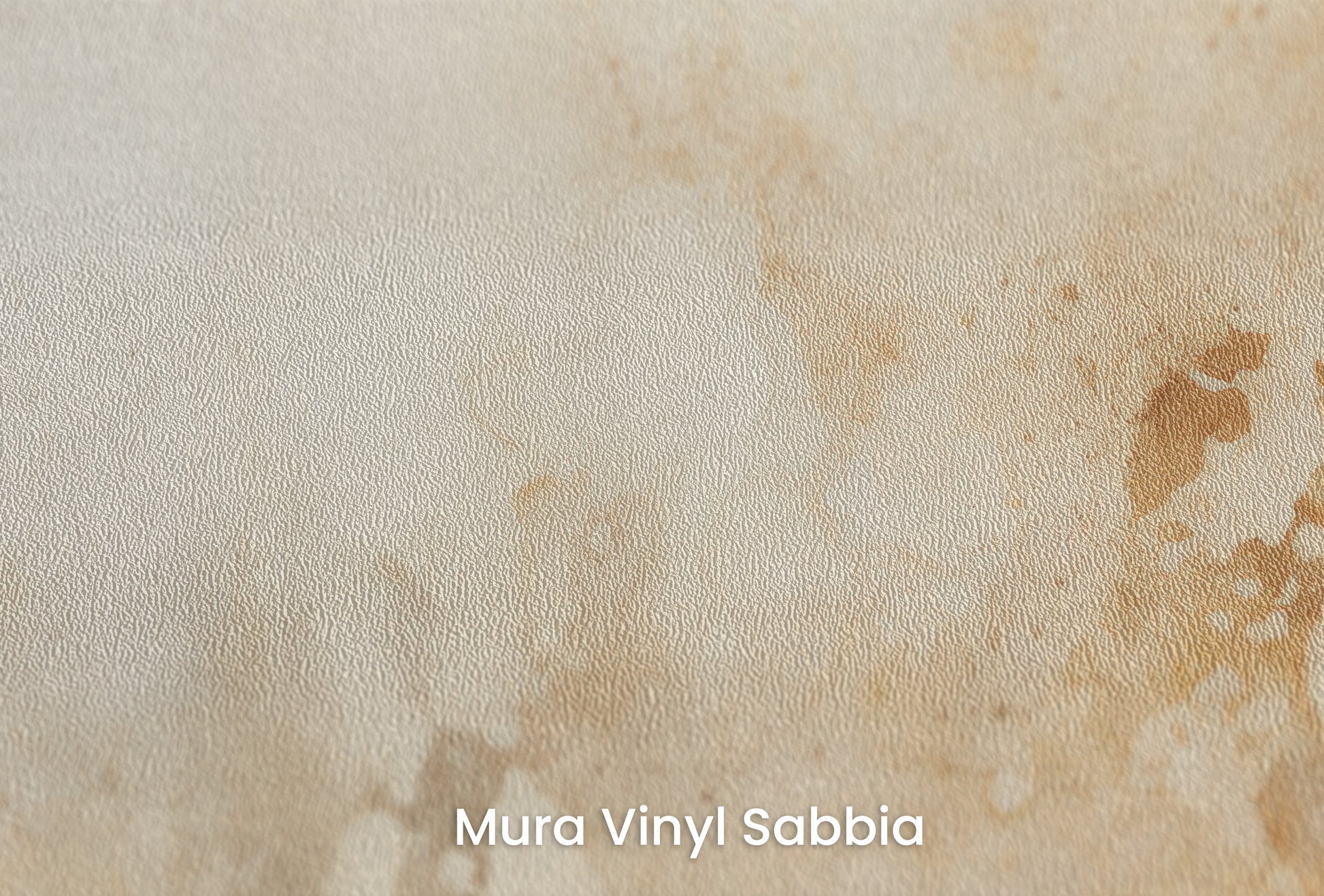 Zbliżenie na artystyczną fototapetę o nazwie TERRA CLOUDS ABSTRACTION na podłożu Mura Vinyl Sabbia struktura grubego ziarna piasku.