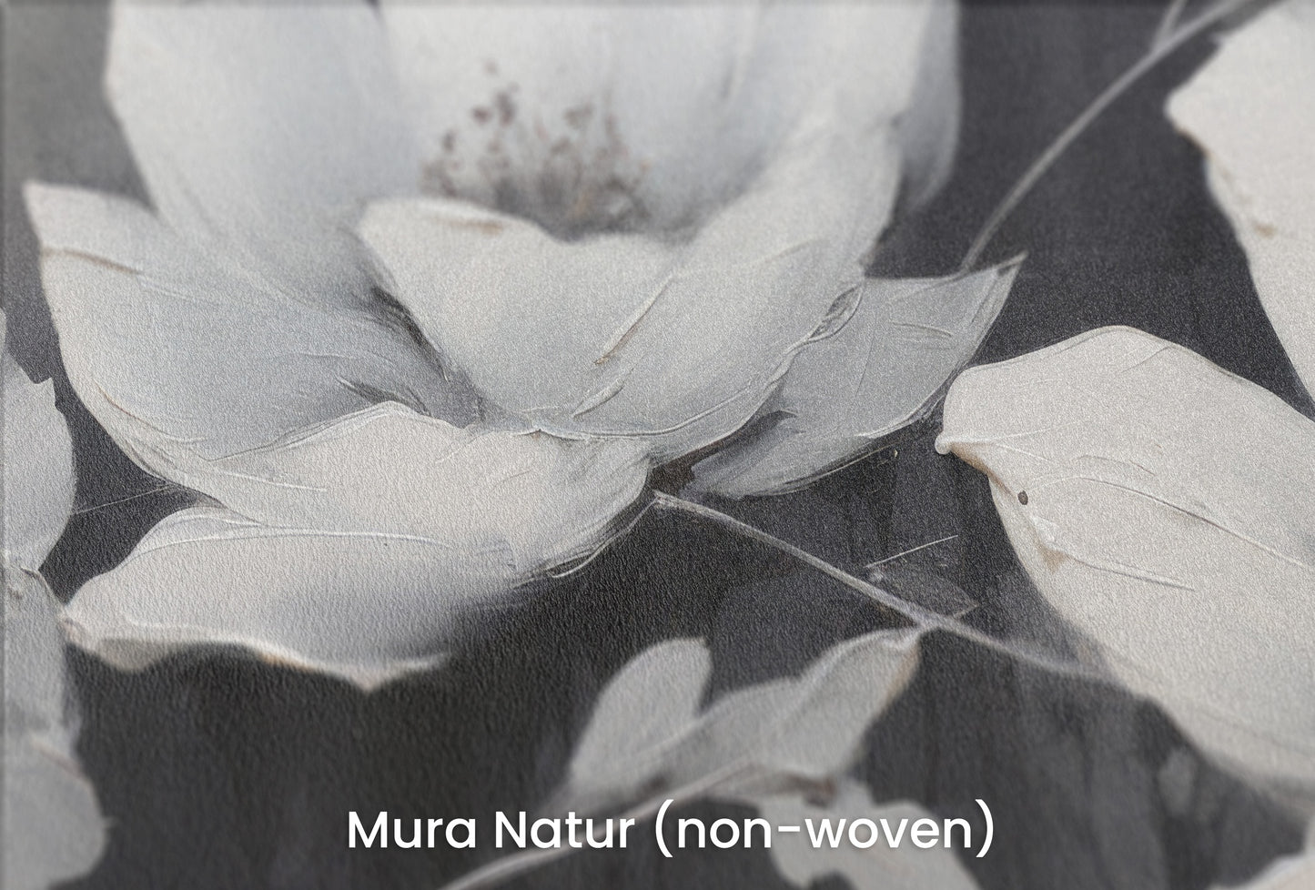 Zbliżenie na artystyczną fototapetę o nazwie MOONLIGHT SERENADE BLOSSOMS na podłożu Mura Natur (non-woven) - naturalne i ekologiczne podłoże.