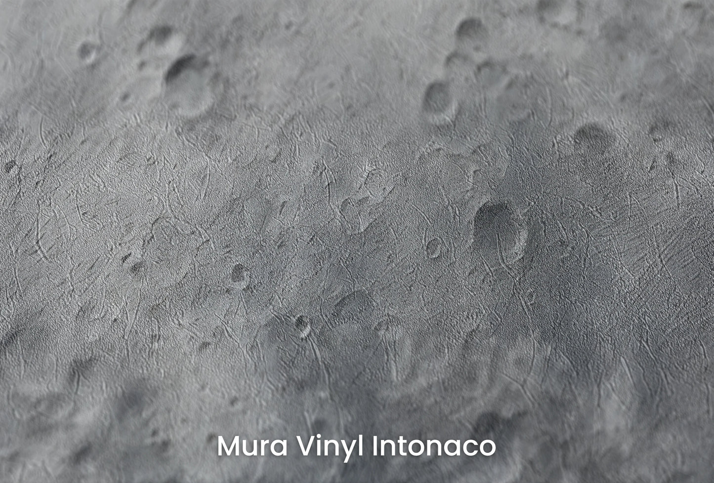 Zbliżenie na artystyczną fototapetę o nazwie Cosmic Blush na podłożu Mura Vinyl Intonaco - struktura tartego tynku.