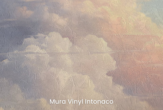Zbliżenie na artystyczną fototapetę o nazwie Heavenly Harmony na podłożu Mura Vinyl Intonaco - struktura tartego tynku.