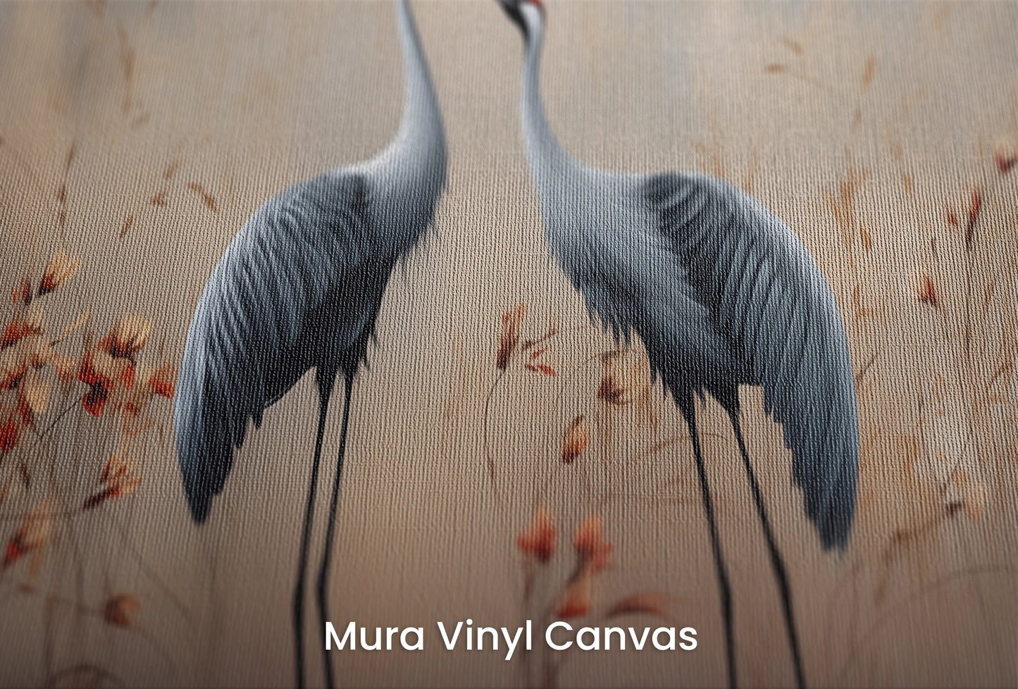 Zbliżenie na artystyczną fototapetę o nazwie Taneczne Żurawie na podłożu Mura Vinyl Canvas - faktura naturalnego płótna.