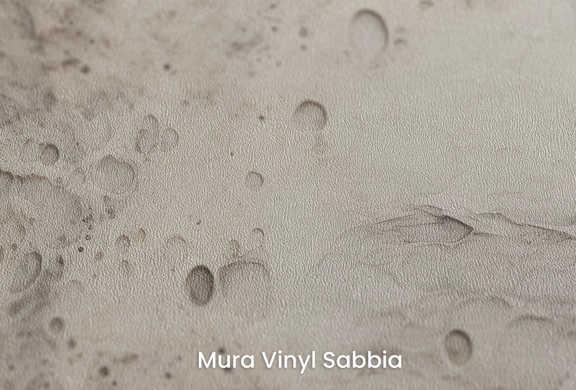 Zbliżenie na artystyczną fototapetę o nazwie Liquid Mars na podłożu Mura Vinyl Sabbia struktura grubego ziarna piasku.
